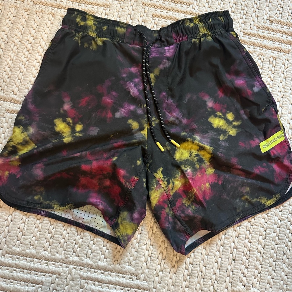 5 item Legends Lot: 3 Luka shorts and 2 jogger lot
